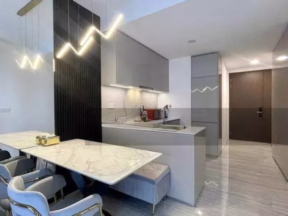 整套出租 • 欧南 •  Eunosville • S$3200 • 共管公寓 • 743ft² / 69m² 照片