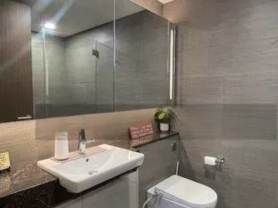 整套出租 • 欧南 •  Eunosville • S$3200 • 共管公寓 • 743ft² / 69m² 照片
