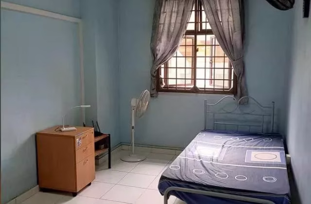 单间出租 • 后港 • 341B Sembawang Close • S$750 • 5房(4臥室) • 普通房