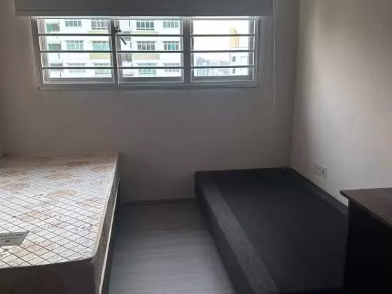 单间出租 • 红山 • 636B Senja Road • S$550 • 4房(3臥室) • 床位出租 照片
