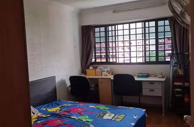 单间出租 • 新加坡河 • 416 Hougang Avenue 10 • S$1300 • 5房(4臥室) • 普通房