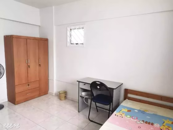 单间出租 • 梧槽 • 867 Yishun Street 81 • S$850 • 4房(3臥室) • 普通房 照片