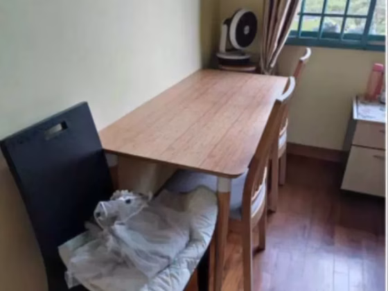 单间出租 • 西部集水区 •  Changi Court • S$1800 • 住宅公寓 • 主人房 照片