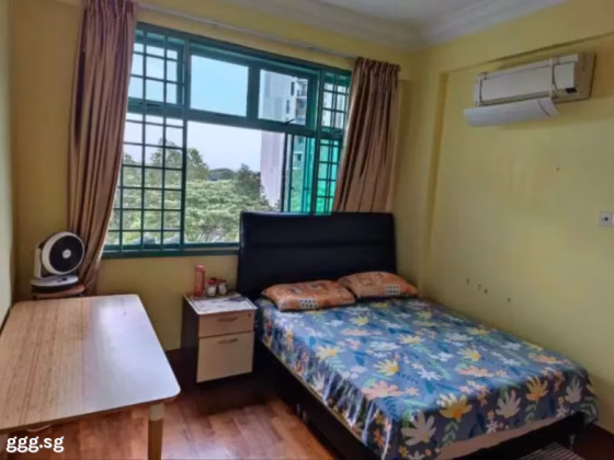 单间出租 • 西部集水区 •  Changi Court • S$1800 • 住宅公寓 • 主人房 照片