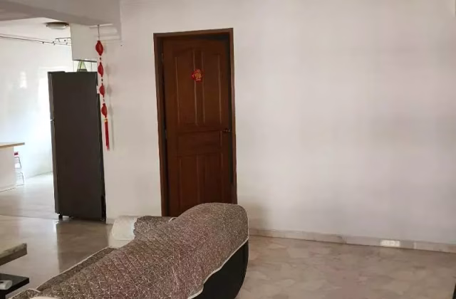 单间出租 • 芽笼 • 441 Choa Chu Kang Avenue 4 • S$1000 • 3房(2臥室) • 普通房