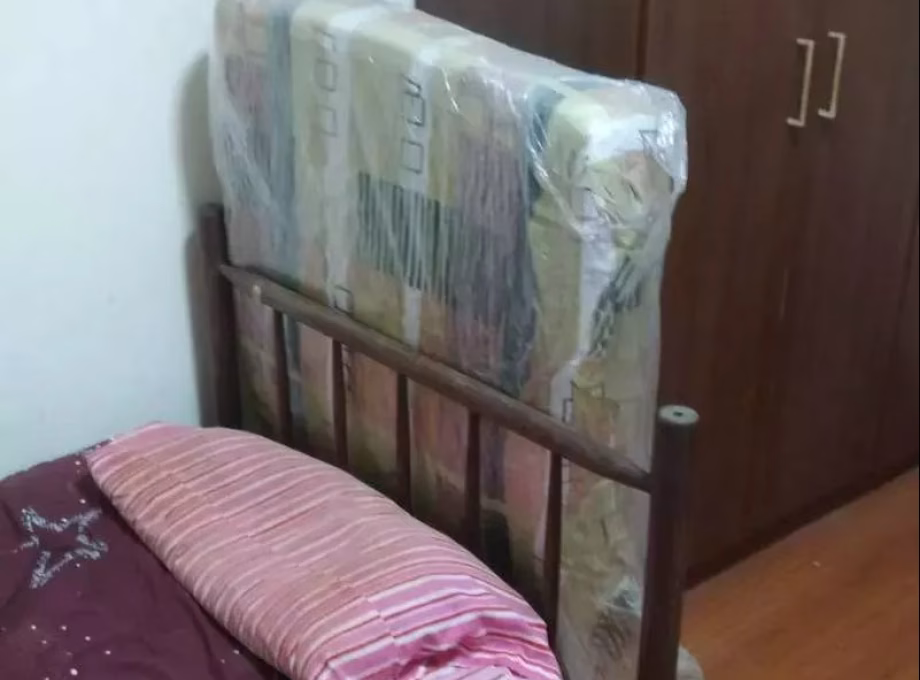 单间出租 • 蔡厝港 • 170 Stirling Road • S$1500 • 3房(2臥室) • 普通房 照片