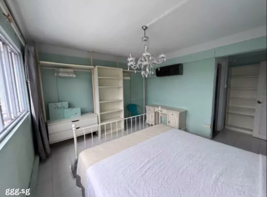 单间出租 • 市中心 • 165 Bishan Street 13 • S$1750 • 5房(4臥室) • 主人房 照片