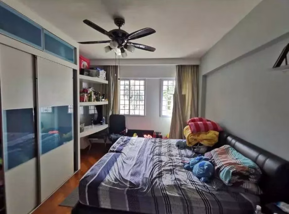 单间出租 • 西部集水区 •  Melville Park • S$1600 • 共管公寓 • 主人房 照片