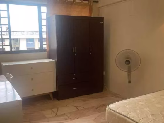 单间出租 • 梧槽 • 232 Yishun Street 21 • S$1200 • 3房(2臥室) • 普通房 照片