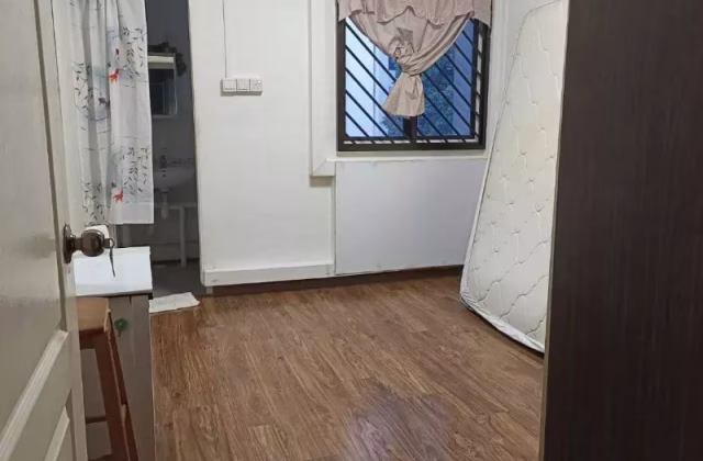 单间出租 • 乌节 • 465 Ang Mo Kio Avenue 10 • S$1300 • 3房(2臥室) • 主人房