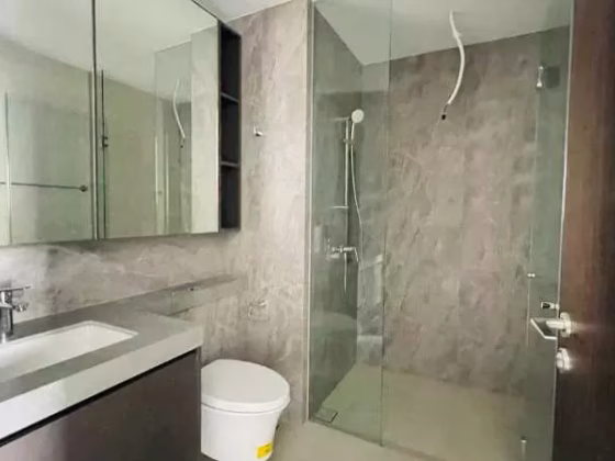 整套出租 • 武吉班让 •  Parc Clematis • S$3200 • 共管公寓 • 452ft² / 41m² 照片