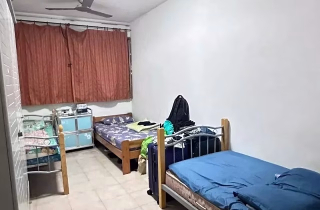 单间出租 • 梧槽 • 306 Yishun Central • S$500 • 3房(2臥室) • 床位出租