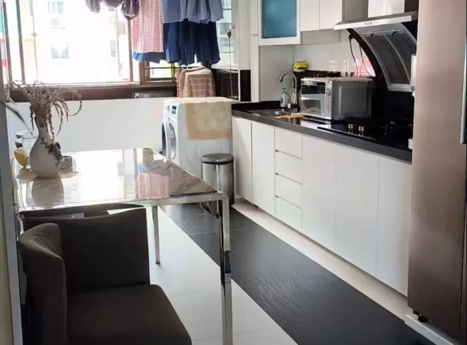 单间出租 • 梧槽 • 725 Yishun Street 71 • S$850 • 3房(2臥室) • 普通房 照片