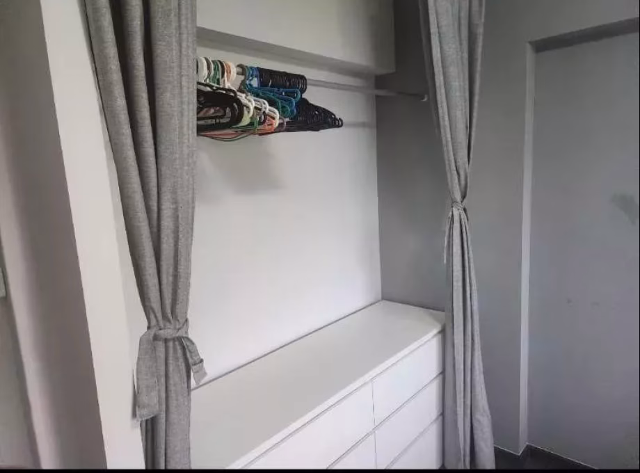 单间出租 • 红山 • 270 Bangkit Road • S$900 • 5房(4臥室) • 普通房 照片