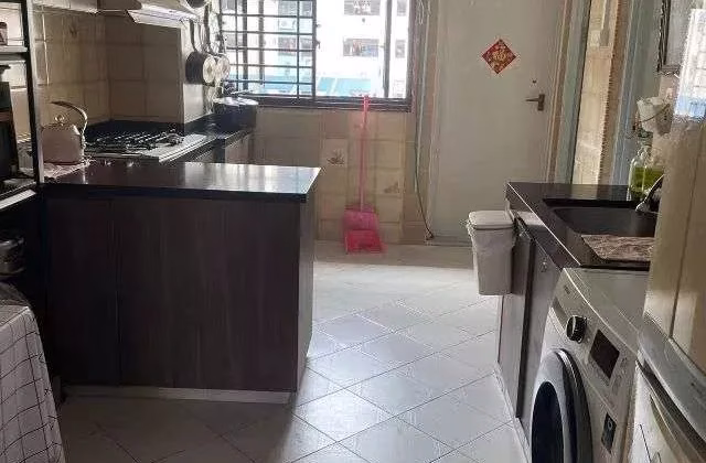 单间出租 • 纽顿 • 76 Lorong Limau • S$1100 • 3房(2臥室) • 普通房