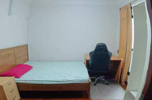 单间出租 • 林厝港 • 630 Jurong West Street 65 • S$850 • 执行组屋 • 普通房