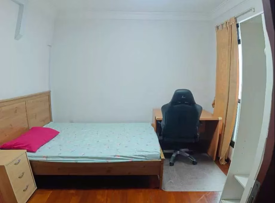 单间出租 • 林厝港 • 630 Jurong West Street 65 • S$850 • 执行组屋 • 普通房 照片