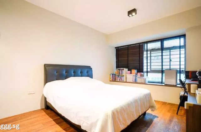 整套出租 • 蔡厝港 • 61B Strathmore Avenue • S$2900 • 3房(2臥室) • 753ft² / 69m²