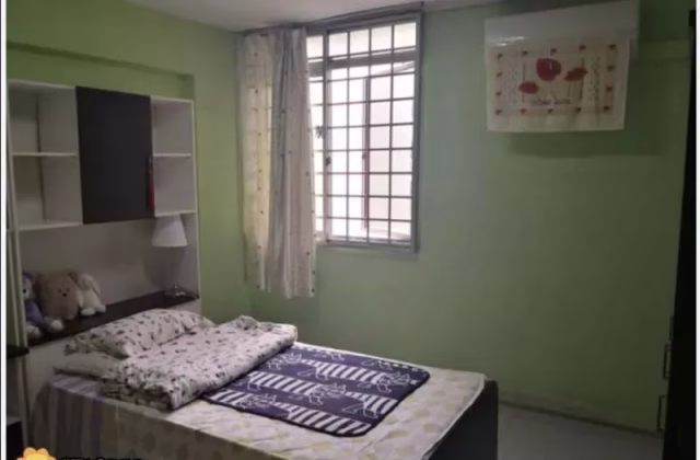 单间出租 • 马林百列 • 86 Lorong 2 Toa Payoh • S$1100 • 3房(2臥室) • 普通房