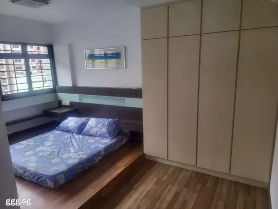 单间出租 • 新加坡河 • 981A Buangkok Crescent • S$1200 • 5房(4臥室) • 普通房 照片