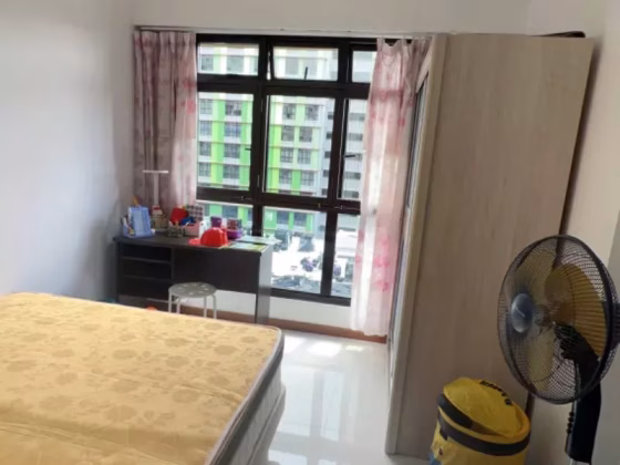 单间出租 • 马林百列 • 201B Woodleigh Link • S$1000 • 4房(3臥室) • 普通房 照片