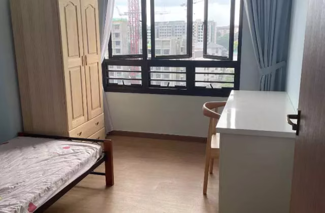 单间出租 • 马林百列 • 215C Bidadari Park Drive • S$1000 • 3房(2臥室) • 普通房