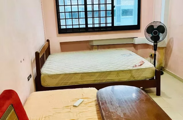 单间出租 • 林厝港 • 353 Kang Ching Road • S$1250 • 4房(3臥室) • 主人房
