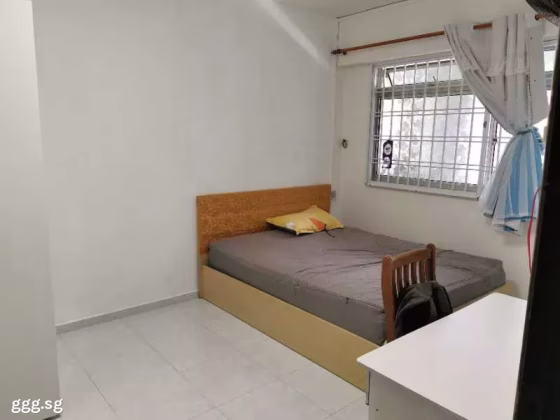 单间出租 • 宏茂桥 • 187 Pasir Ris Street 11 • S$900 • 5房(4臥室) • 普通房 照片