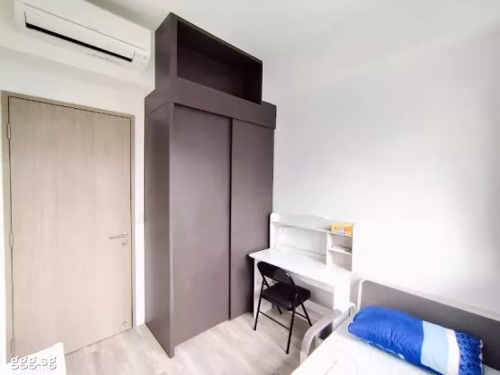 单间出租 • 马林百列 •  The Woodleigh Residences • S$1800 • 住宅公寓 • 普通房 照片