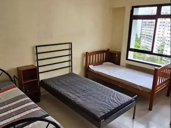 单间出租 • 林厝港 • 669C Jurong West Street 64 • S$400 • 3房(2臥室) • 床位出租 照片