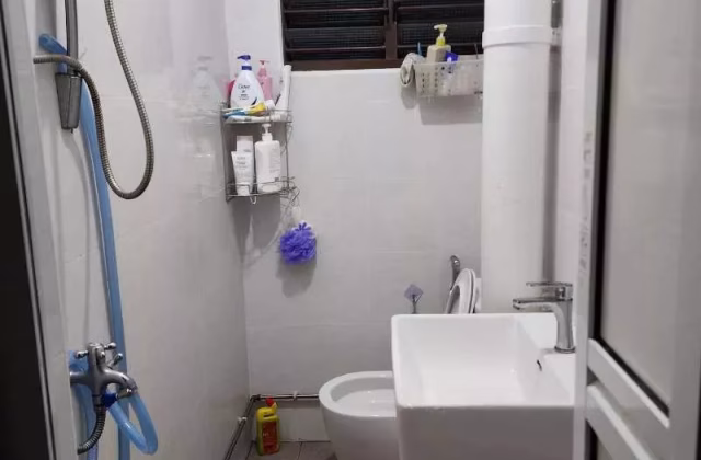 单间出租 • 梧槽 • 867 Yishun Street 81 • S$700 • 3房(2臥室) • 普通房