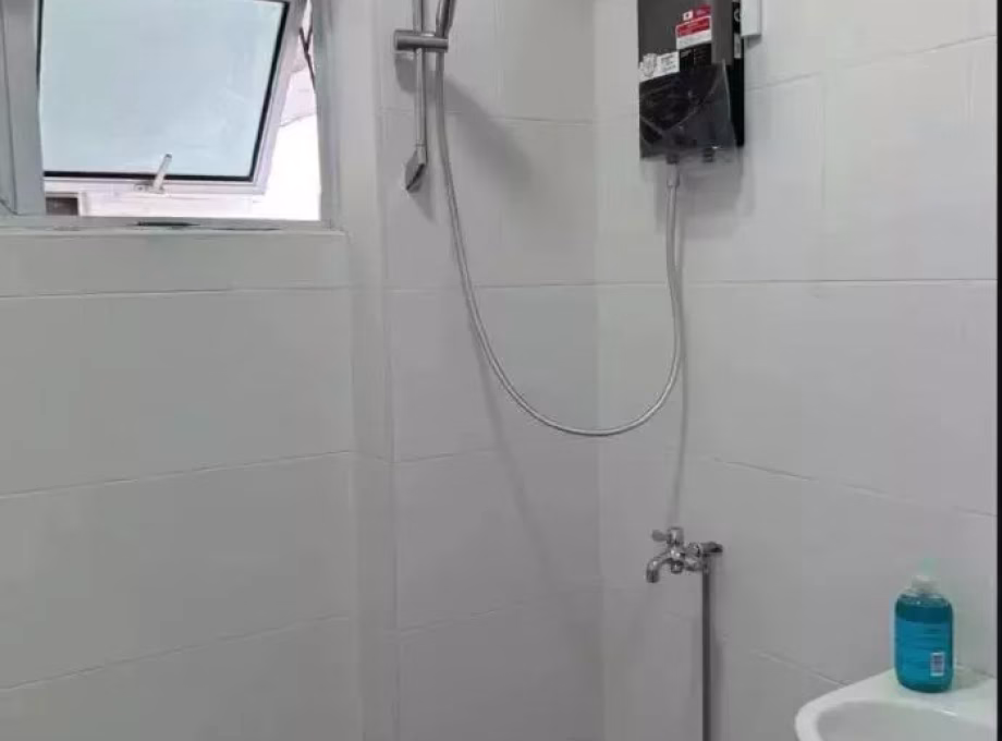 单间出租 • 新加坡河 • 212 Hougang Street 21 • S$1000 • 3房(2臥室) • 普通房 照片