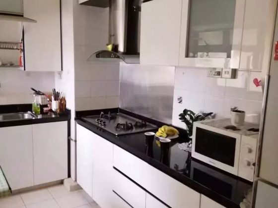 整套出租 • 金文泰 • 26C Jalan Membina • S$4500 • 4房(3臥室) • 980ft² / 91m² 照片