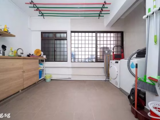 单间出租 • 樟宜湾 •  People's Park Centre • S$1700 • 住宅公寓 • 普通房 照片