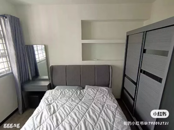 单间出租 • 三巴旺 • 185C Woodlands Street 13 • S$1300 • 4房(3臥室) • 普通房 照片