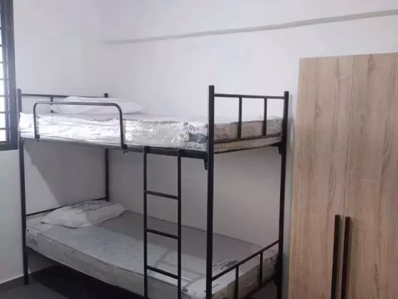 单间出租 • 林厝港 • 209 Boon Lay Place • S$410 • 3房(2臥室) • 普通房 照片