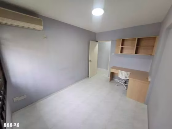 单间出租 • 后港 • 485 Admiralty Link • S$1100 • 4房(3臥室) • 主人房 照片