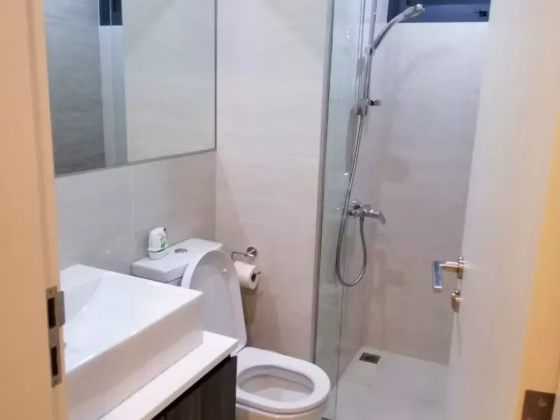 单间出租 • 碧山 •  Esparina Residences • S$55 • 住宅公寓 • 短租房 照片