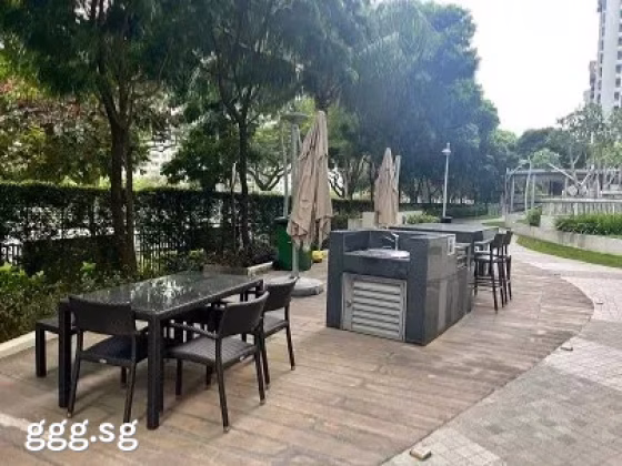 单间出租 • 碧山 •  Esparina Residences • S$55 • 住宅公寓 • 短租房 照片