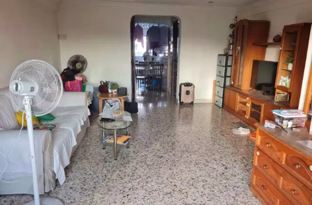 单间出租 • 乌节 • 333 Ang Mo Kio Avenue 1 • S$500 • 3房(2臥室) • 床位出租