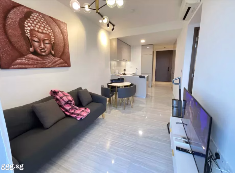 整套出租 • 欧南 •  Parc Esta • S$4500 • 住宅公寓 • 635ft² / 58m² 照片