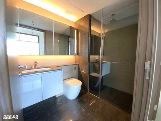 整套出租 • 欧南 •  Parc Esta • S$4500 • 住宅公寓 • 635ft² / 58m² 照片