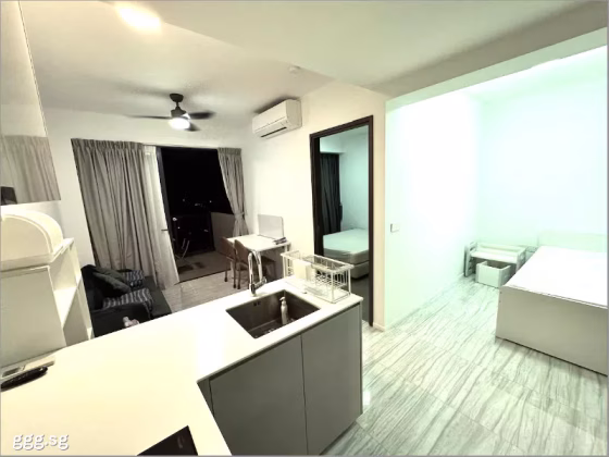整套出租 • 欧南 •  Parc Esta • S$3999 • 住宅公寓 • 517ft² / 48m² 照片