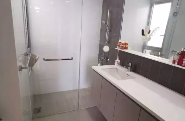 单间出租 • 西部集水区 •  Citylife@tampines • S$1600 • 3房(2臥室) • 主人房