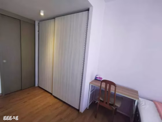 单间出租 • 西部集水区 •  Citylife@tampines • S$1600 • 3房(2臥室) • 主人房 照片