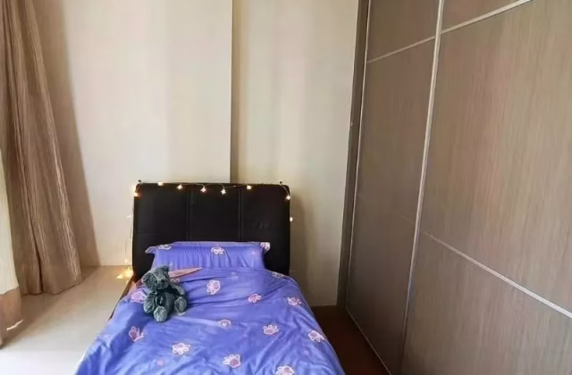 单间出租 • 纽顿 •  City Edge • S$1600 • 住宅公寓 • 普通房