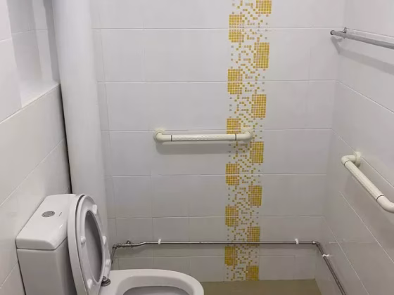 单间出租 • 梧槽 • 165 Yishun Ring Road • S$1100 • 3房(2臥室) • 普通房 照片