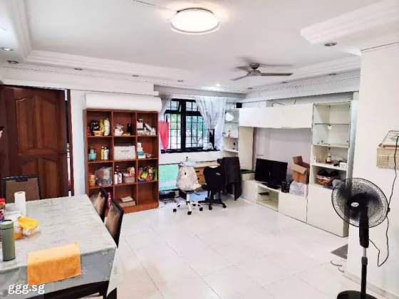 整套出租 • 梧槽 • 296 Yishun Street 20 • S$3550 • 4房(3臥室) • 979ft² / 90m² 照片