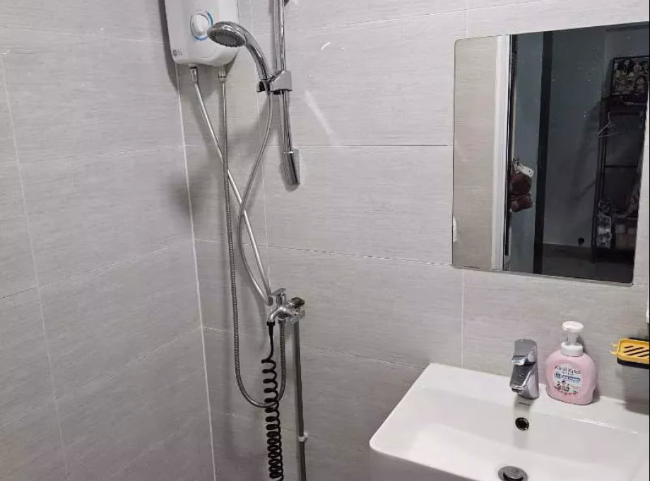 单间出租 • 市中心 • 167 Bishan Street 13 • S$750 • 4房(3臥室) • 床位出租 照片