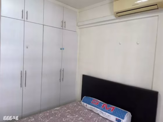 单间出租 • 巴耶利峇 • 278 Toh Guan Road • S$1300 • 4房(3臥室) • 普通房 照片